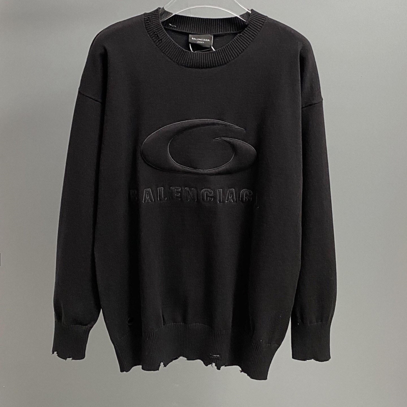 Ba*len*cia*ga sweaters